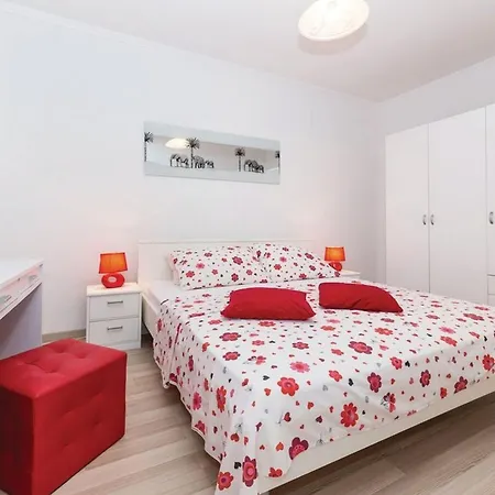 Cozy Nook Kastel Stari Apartment Kastela